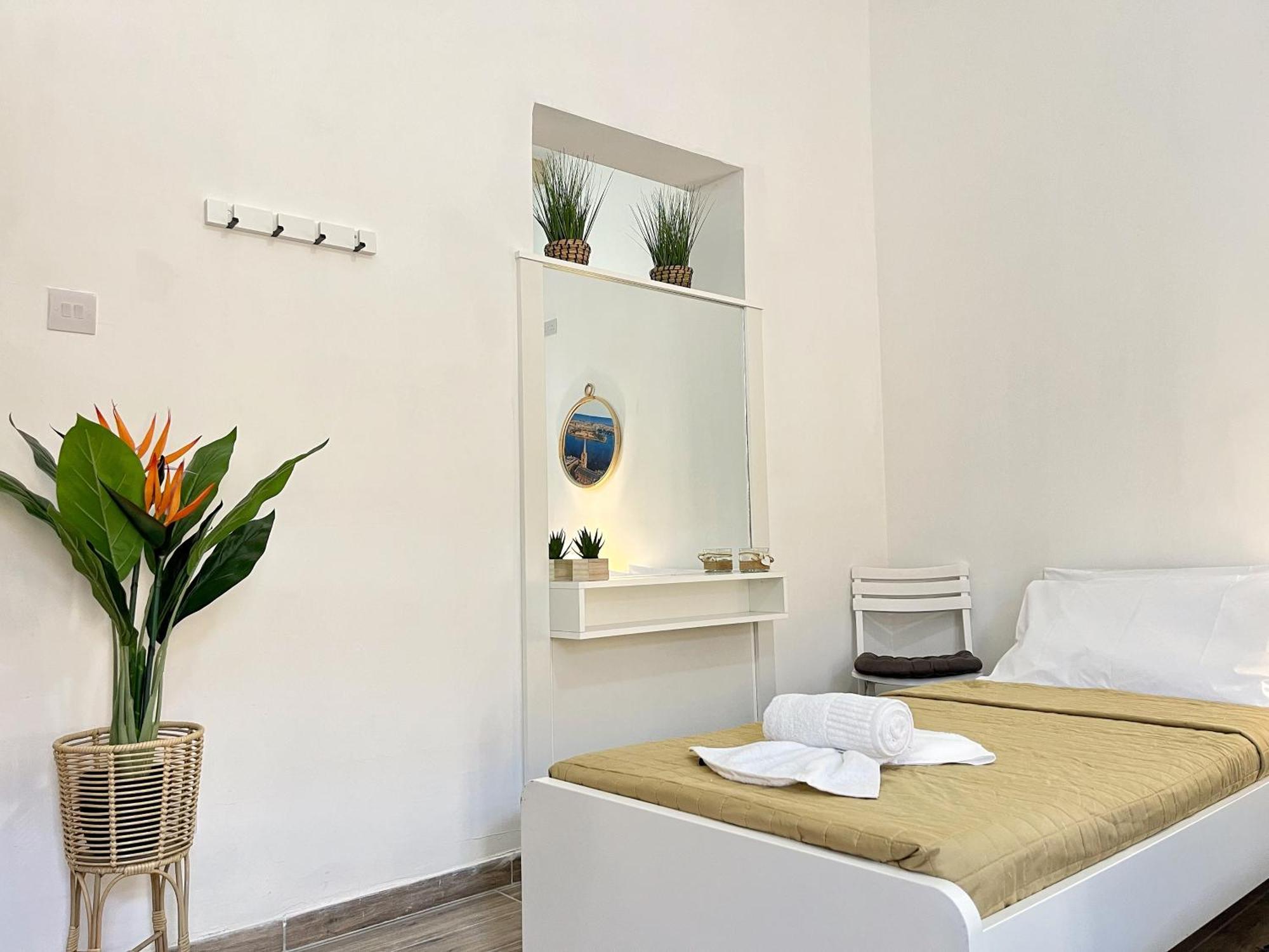 Maria & Matthias - Apartments In Central Of Floriana Buitenkant foto